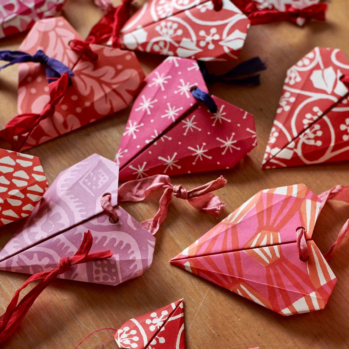 Origami Kit: Heart Bunting Garland