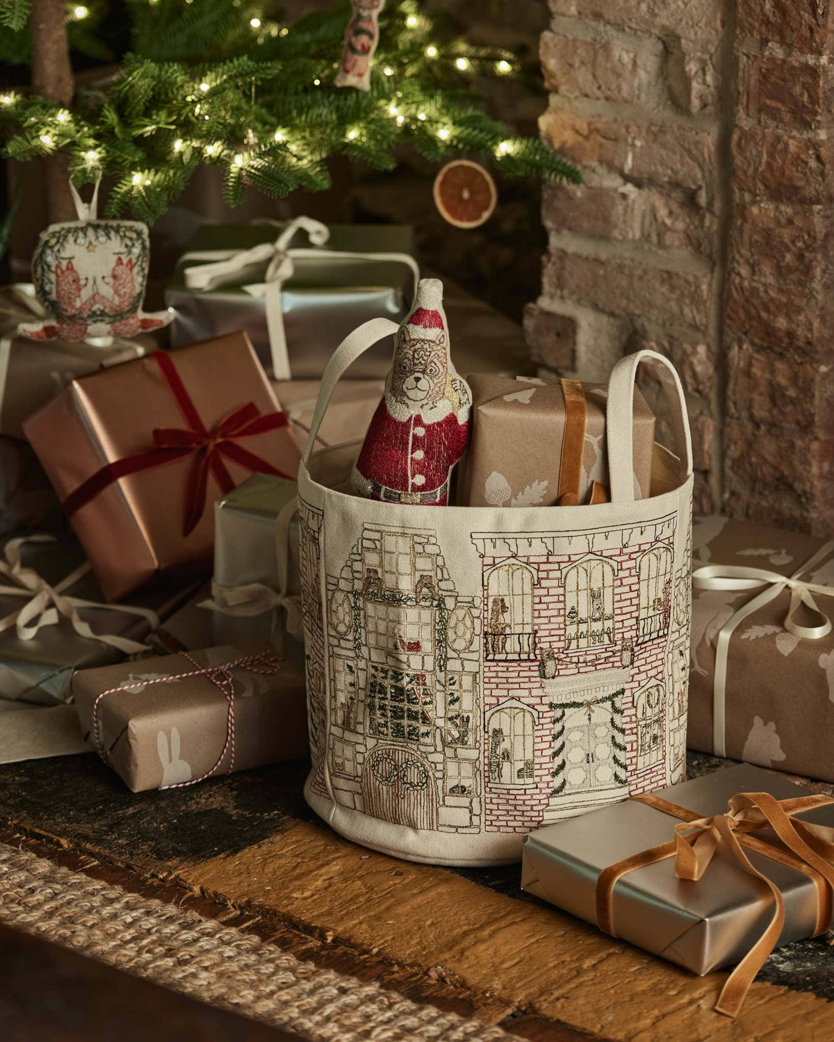 Home for the Holidays Bucket