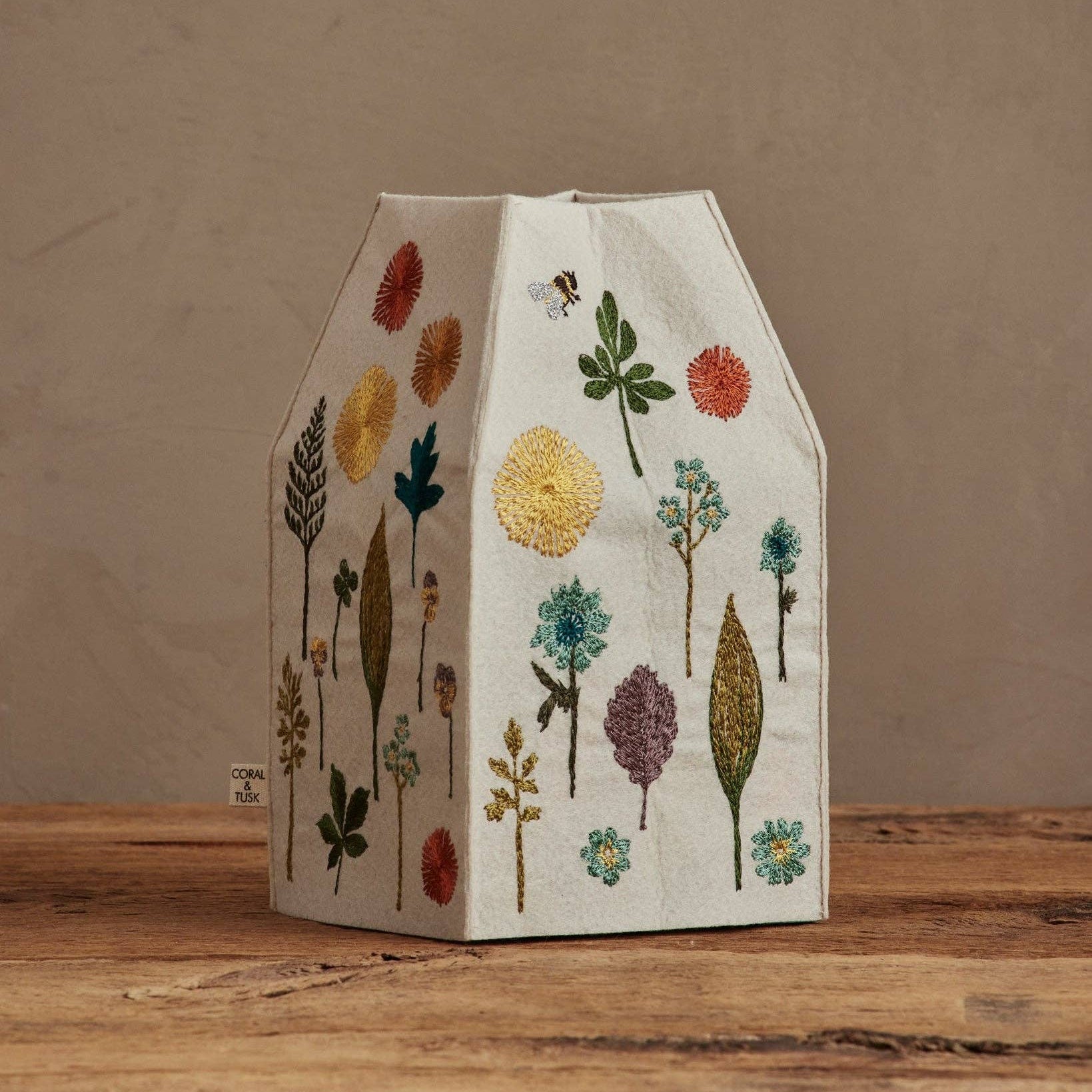 Garden Tissue Box Cover