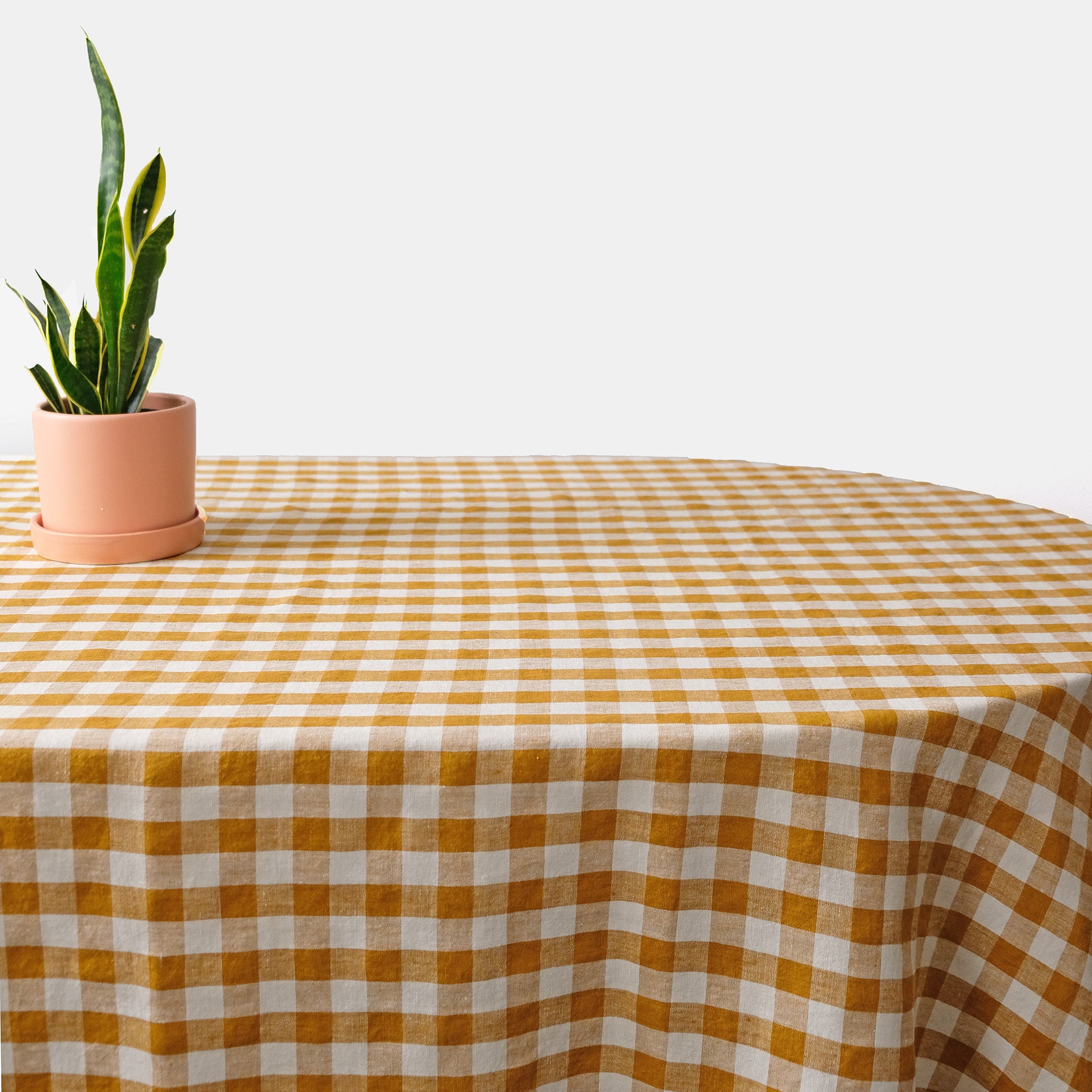 Linen Tablecloth in Curcuma Medium Gingham