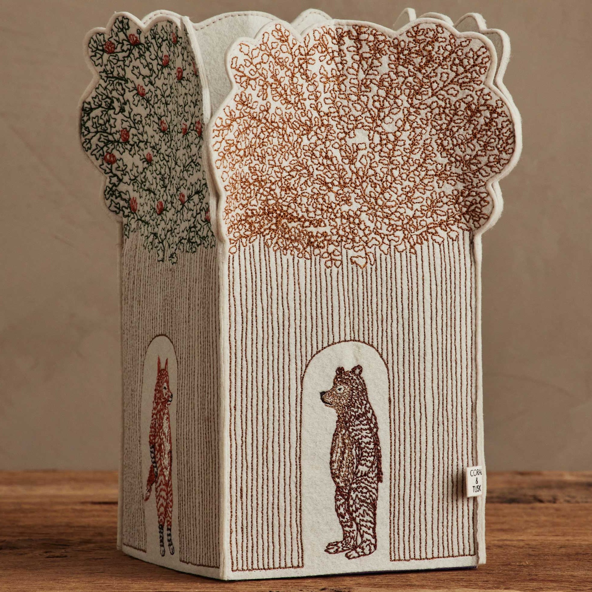 Treehouse Tissue Box Cover