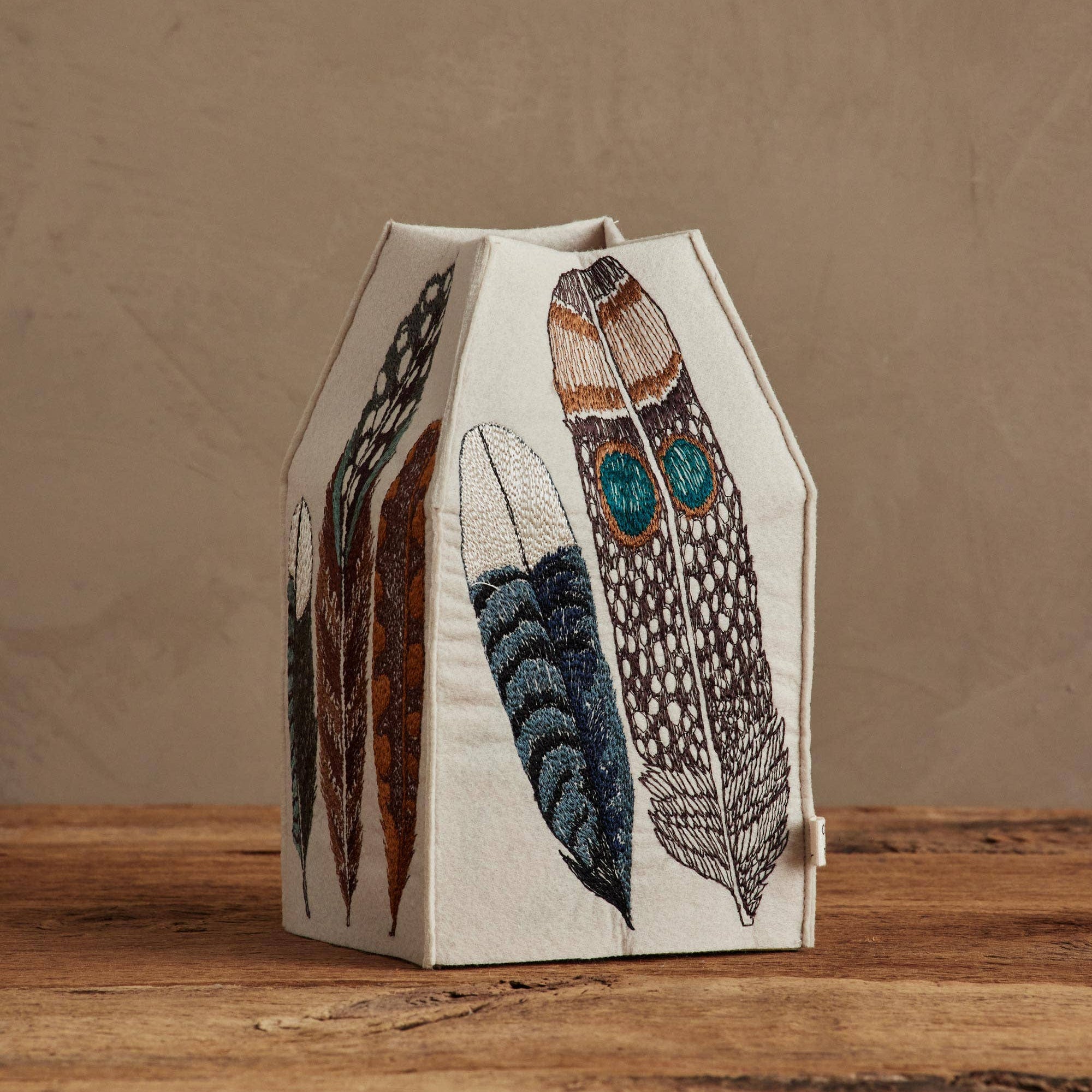 Feathers Tissue Box Cover - Collyer's Mansion
