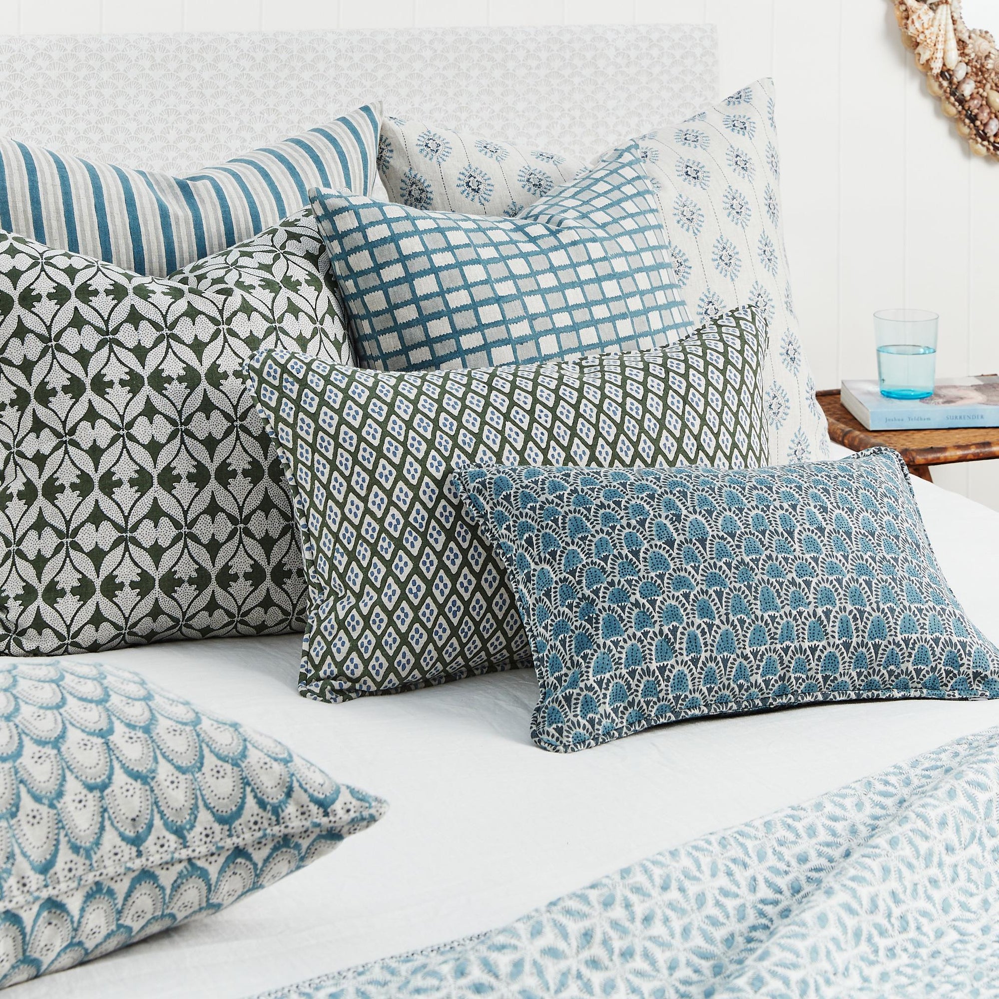 Azores Mineral Lumbar Pillow