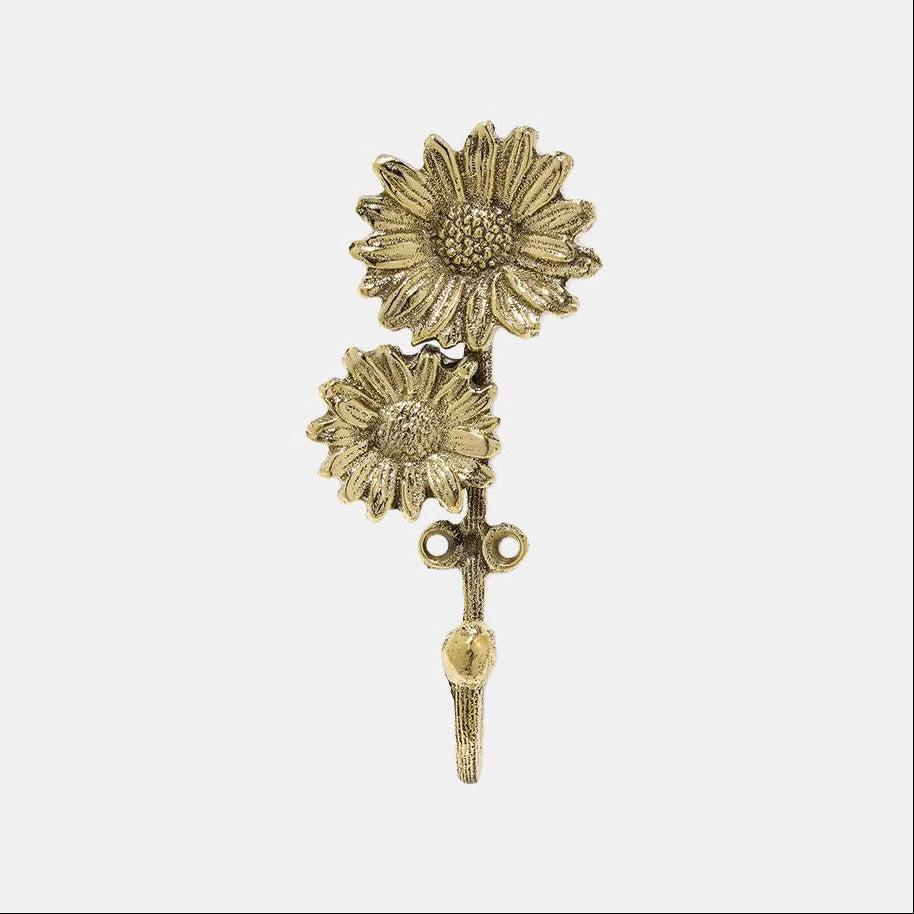 Breezy Daisy Double Hook