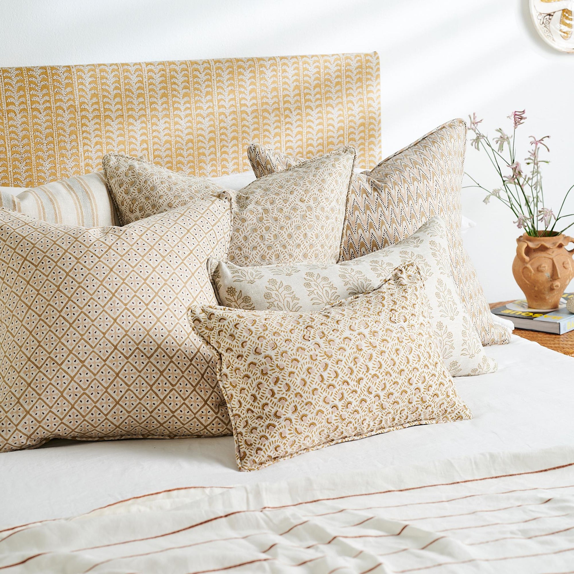 Ordu Petal Lumbar Pillow