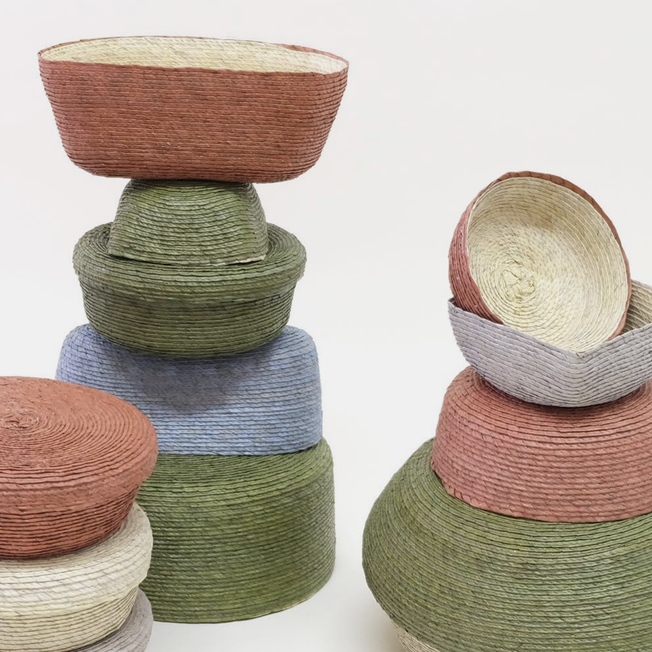 Catchall Basket in Aceituna Green