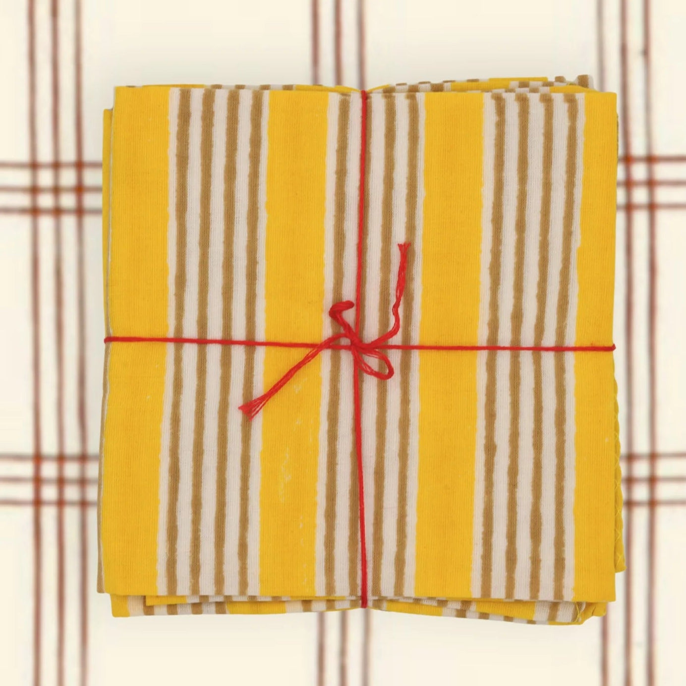 Alice Gold Napkins: Set of 4