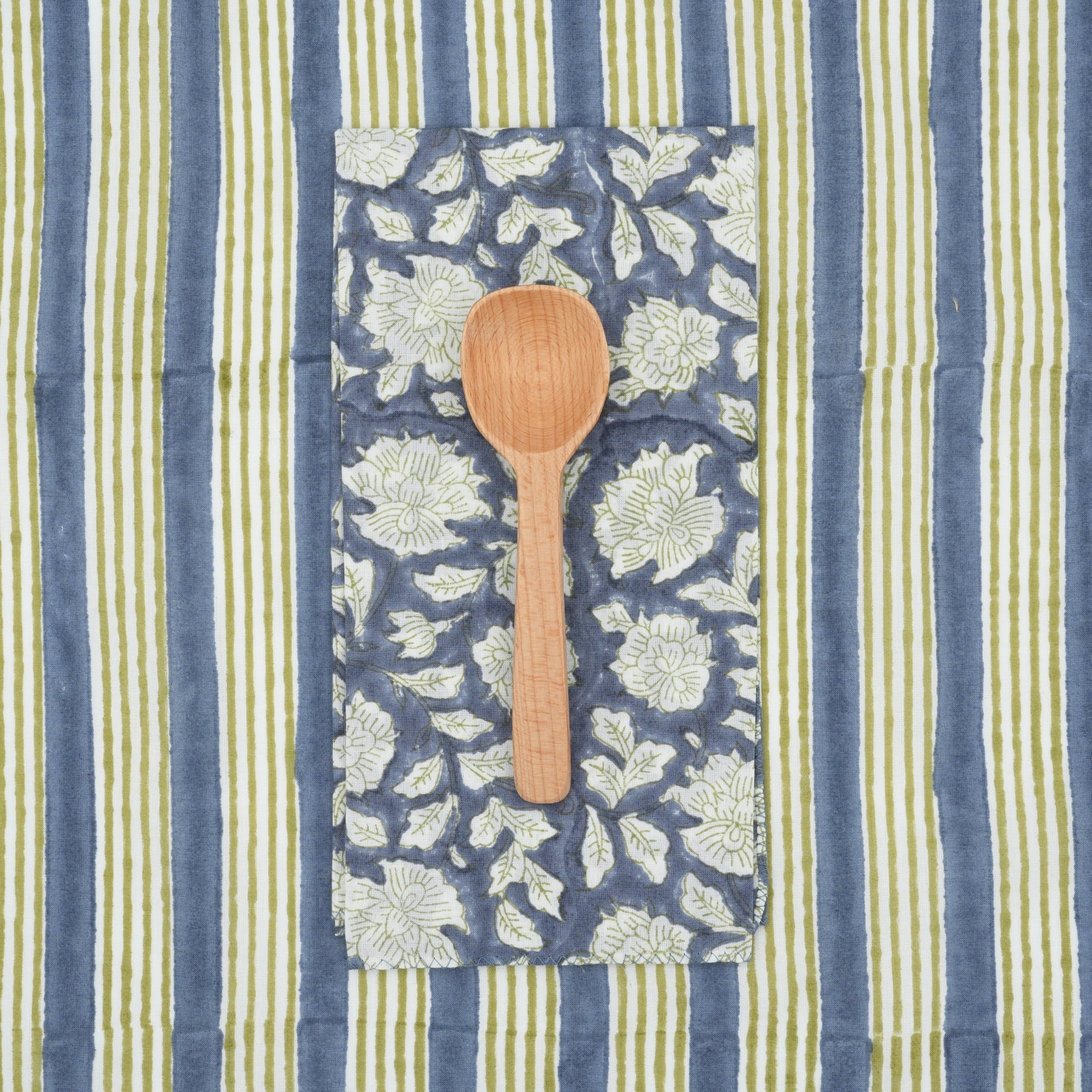 Iris Moonlight Napkins: Set of 4