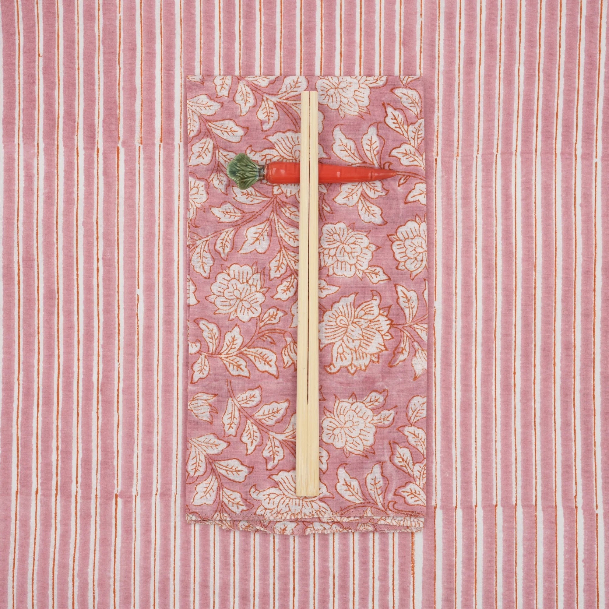 Iris Powder Napkins: Set of 4
