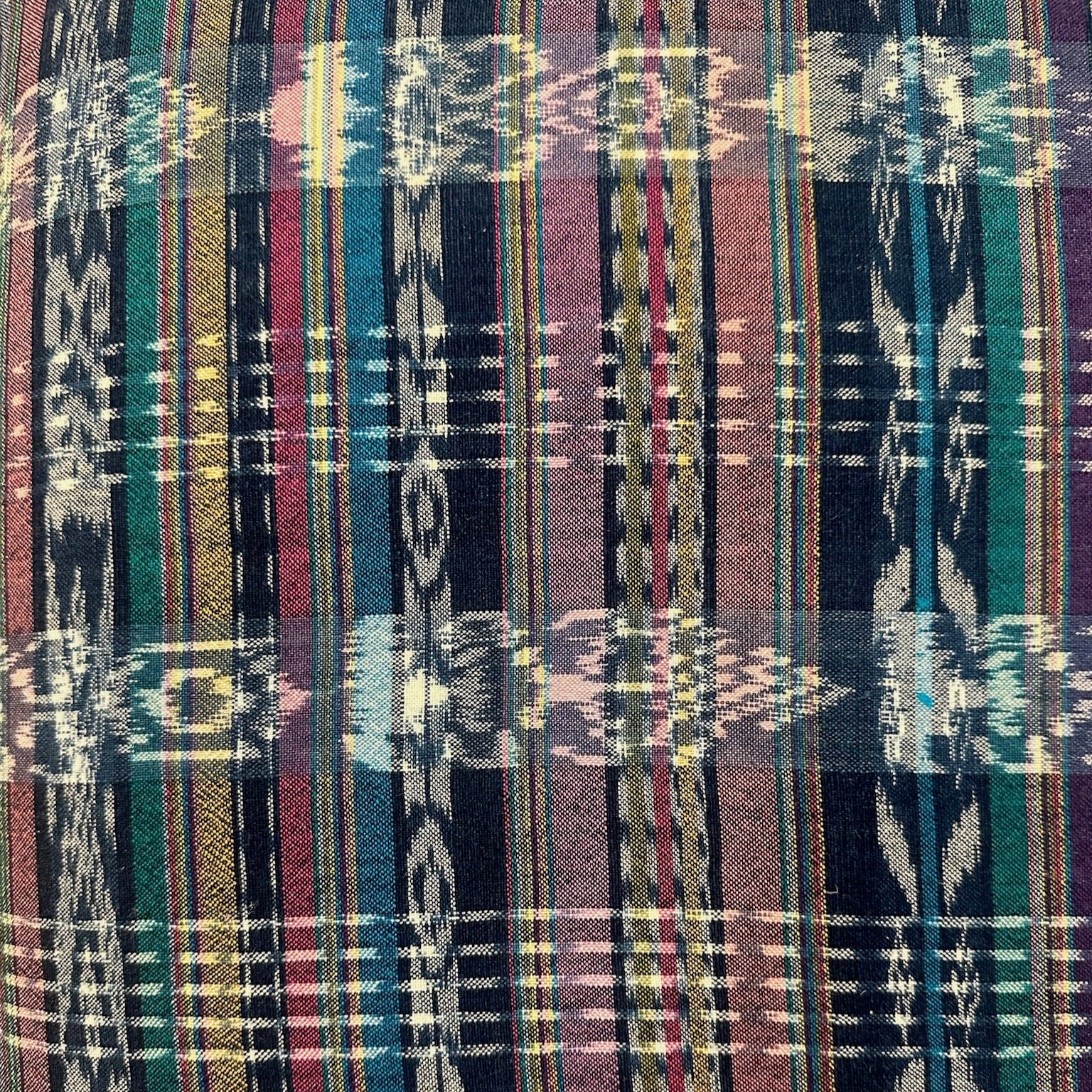 Carmel Bench in Vintage Textile