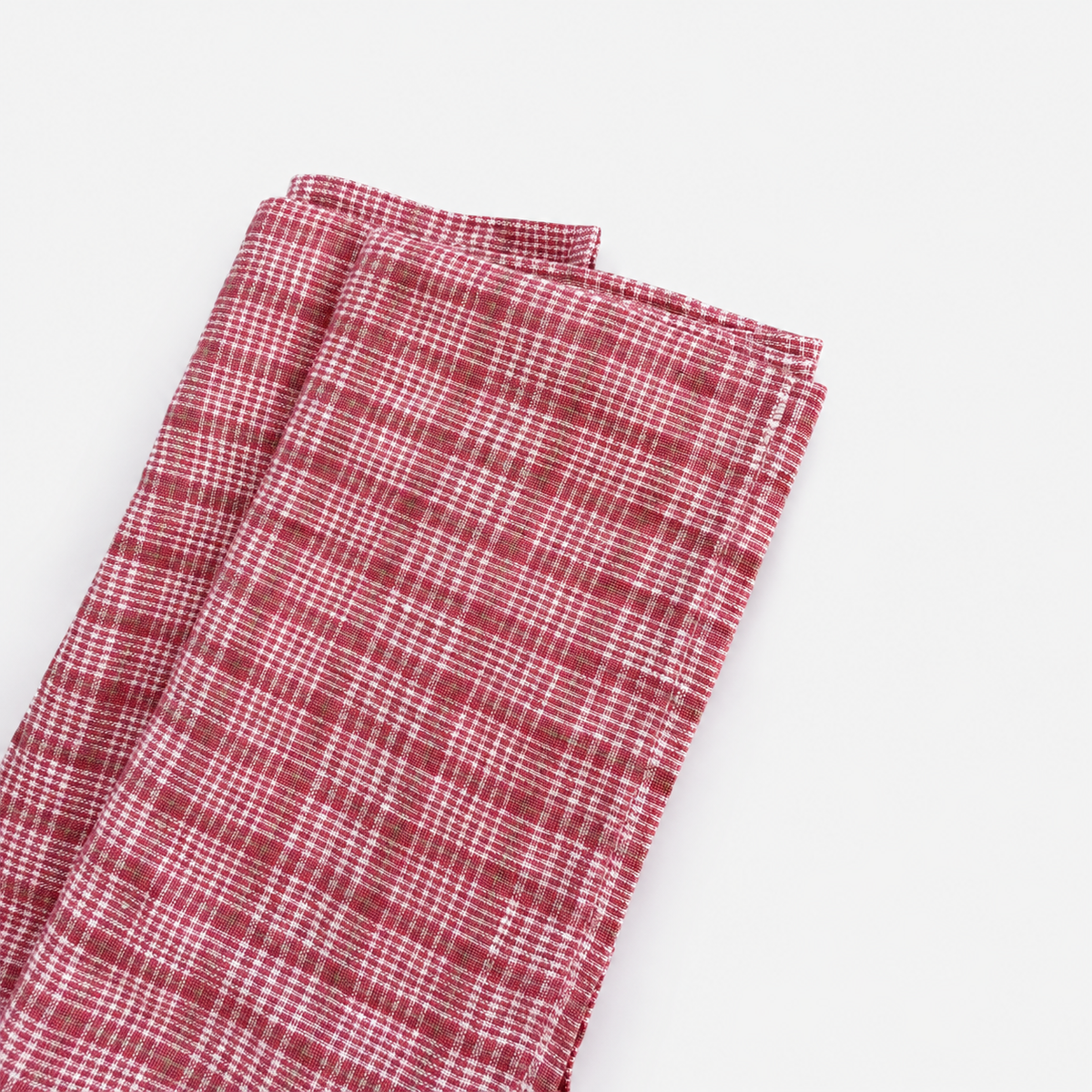 Linen Napkin in Red Checks