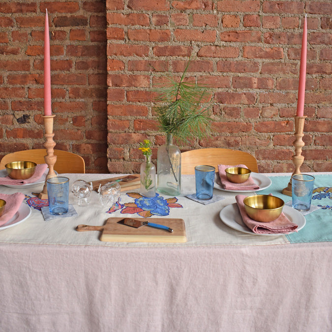 Linen Tablecloth in Pale Pink