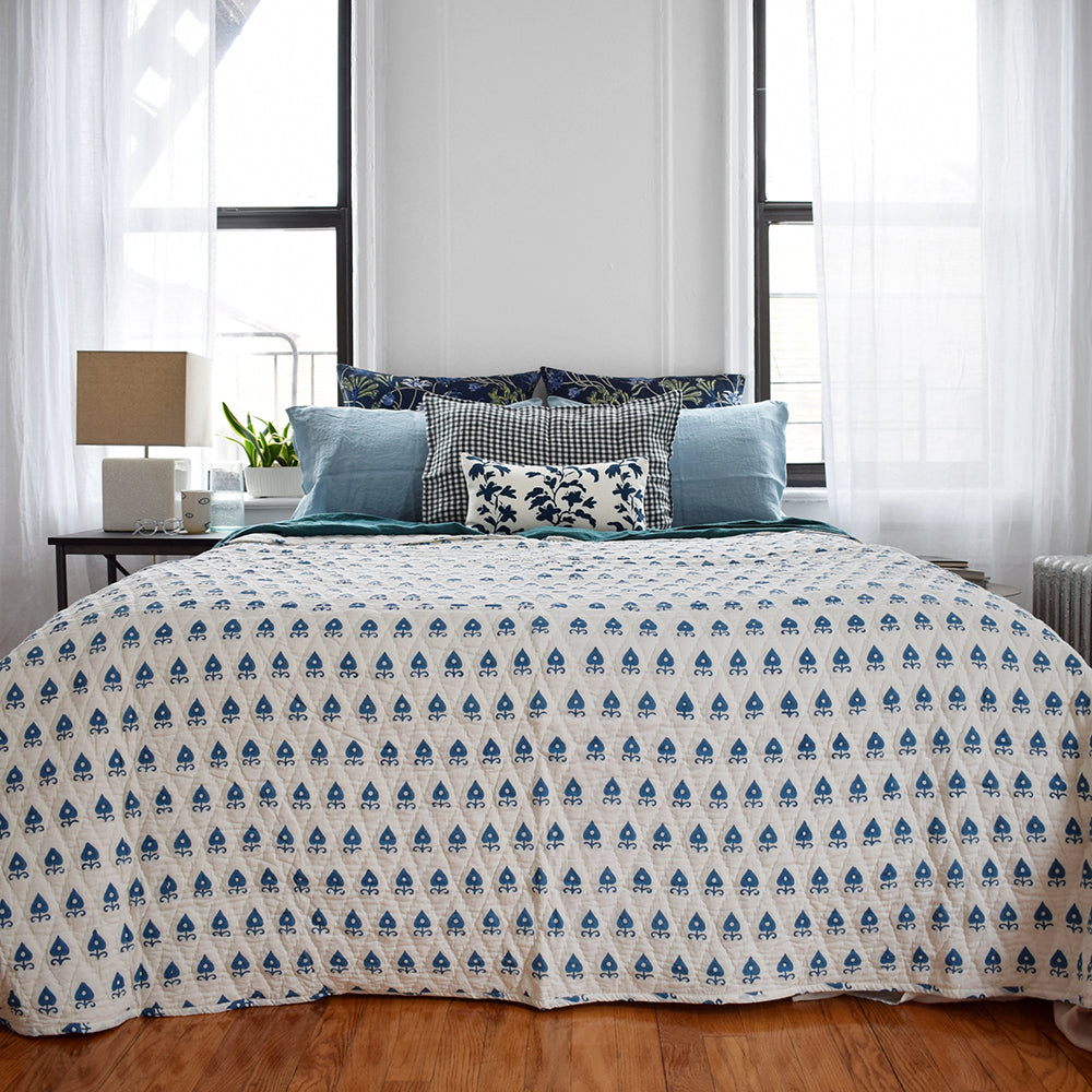 Linge Particulier Scandinavian Blue Standard Linen Pillowcase Sham with blue block printed quilt for a colorful linen bedding look in grey blue - Collyer's Mansion