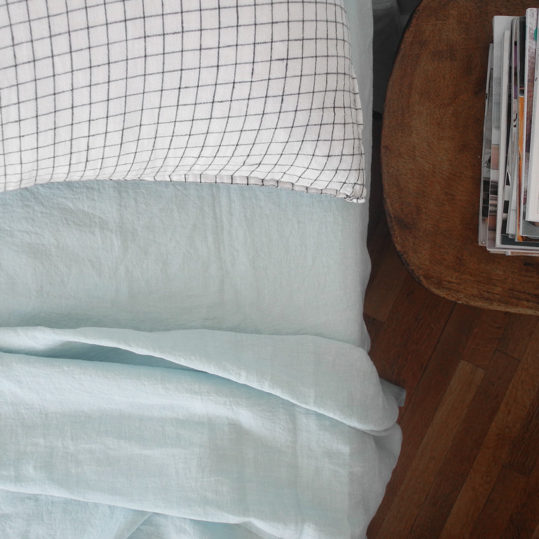 Linen Flat Sheet, pale blue, Sheet, Linge Particulier, Collyer's Mansion - Collyer's Mansion
