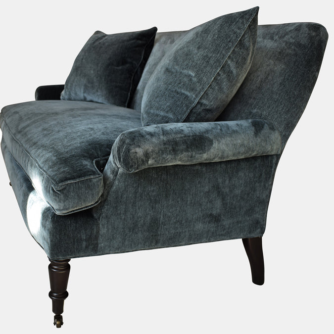 Theo Loveseat in Everest Brick