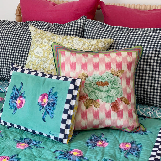 Linen Euro Pillowcase in Tyrian Pink