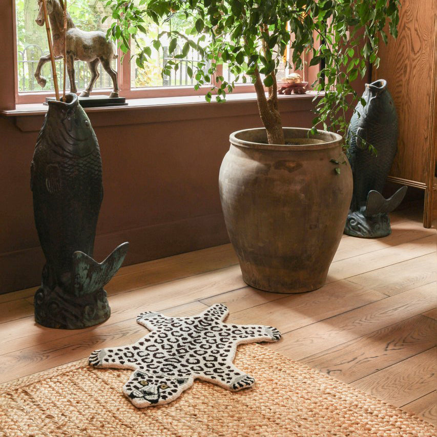 Snowy Leopard Rug in Small